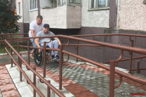 «Нашему государству удобно, чтобы инвалиды сидели дома и никуда не выходили»